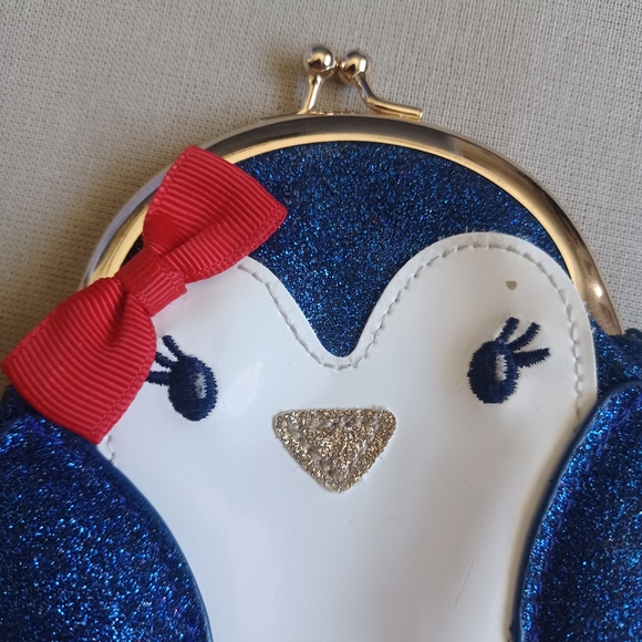 Gymboree Penguin Kiss Lock Coin Purse - Picture 2 of 10